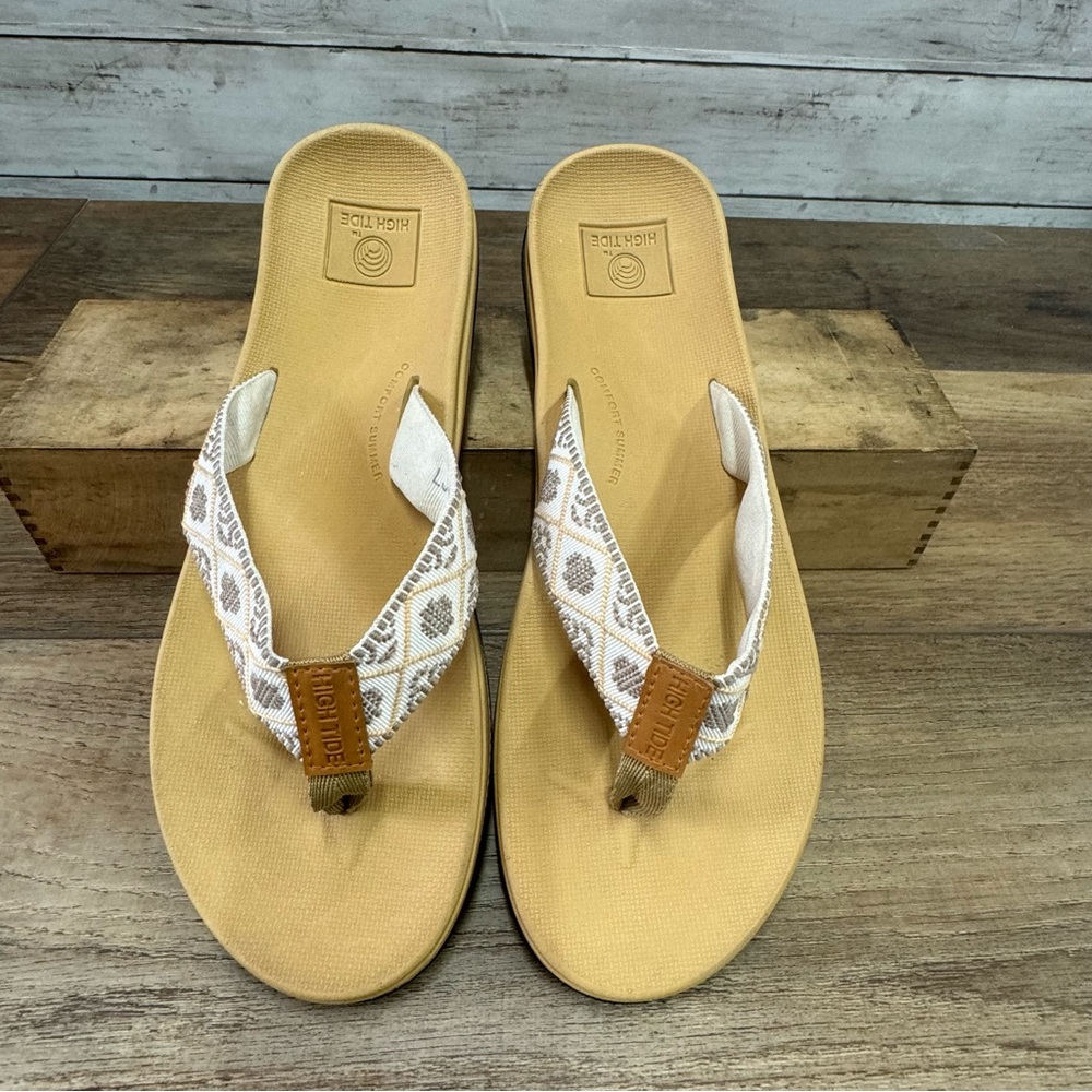 High Tide Ladies Mosaic Comfort Flip Flops Size 10
